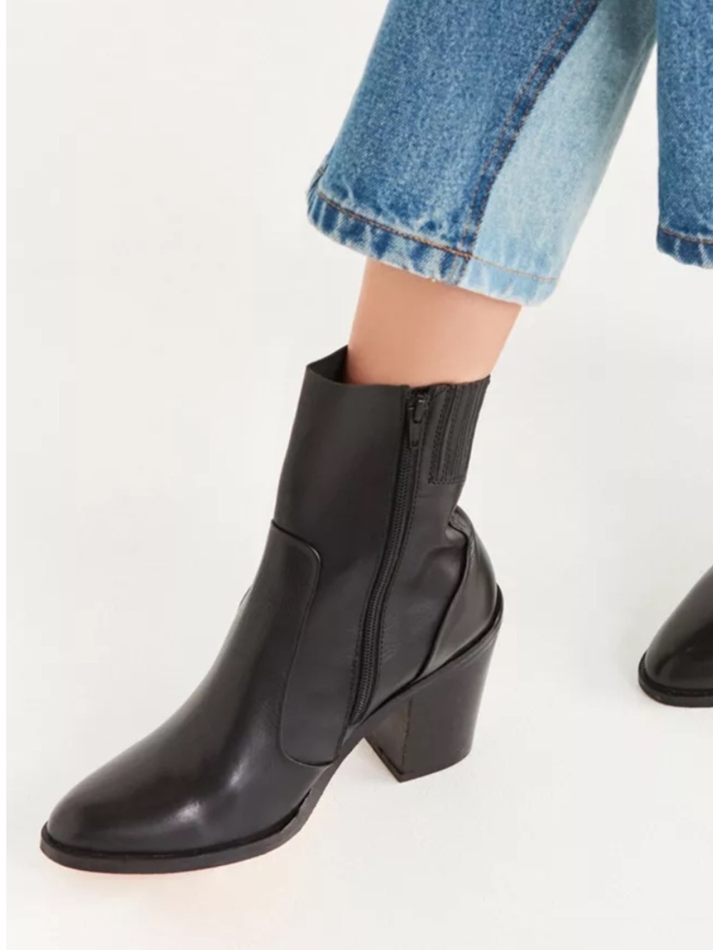 Jeffrey Campbell Ragini Black Ankle Bootie Size US8.5 - Picture 10 of 13